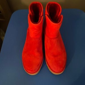 Authentic Red Ugg boots short length